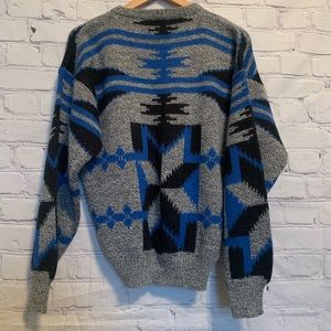 Vintage 1980s geometric design men’s sweater blue and gray size M